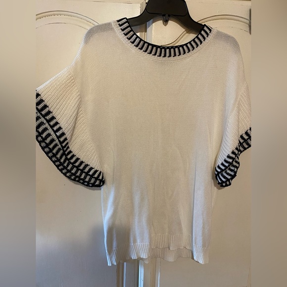Collection by Cezele Sweater - Picture 1 of 1